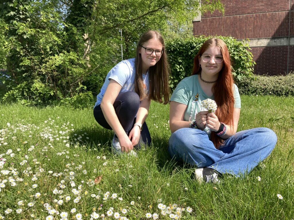 Der Frühling ist da – Entspannung auf dem Schulhof