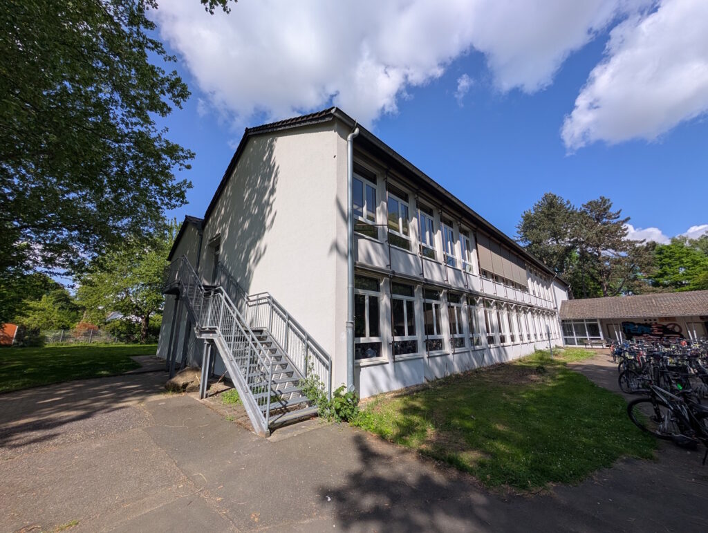 Pressemitteilung Bedburger Schulzentrum wächst weiter - Silverberg-Gymnasium